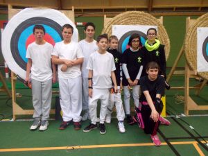 En blanc:  Killian, Tom, Martin, Nathan qui ont commencé la pratique en septembre. En noir: Erwan, Océane, Gladys, et Louna qui a terminé seconde